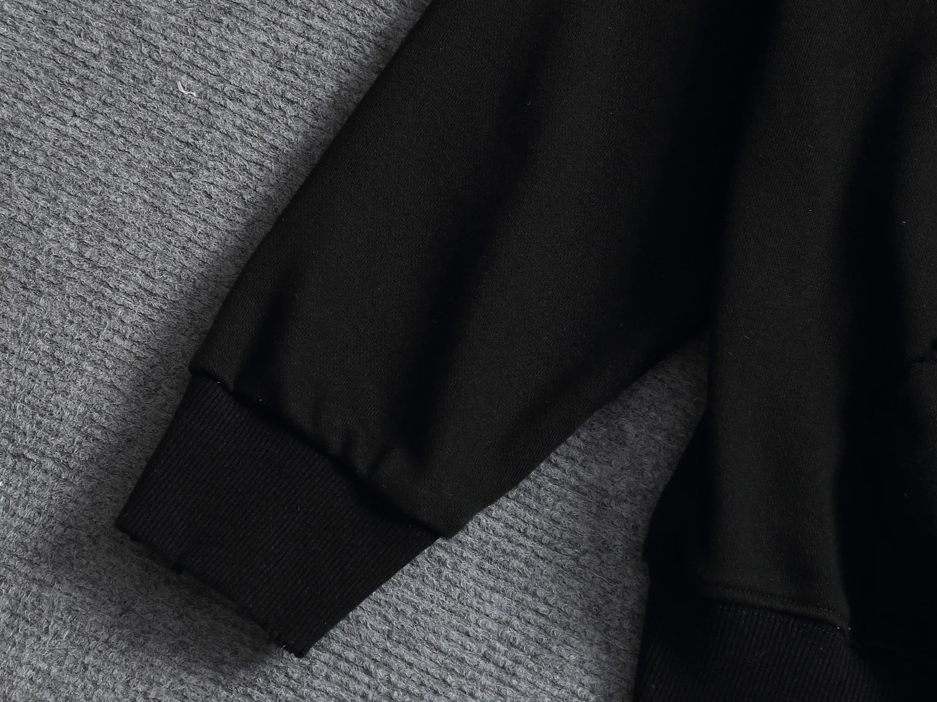 𝗖𝗵𝗿𝗼𝗺𝗲 𝗛𝗲𝗮𝗿𝘁𝘀/ 2026 New Arrival Original 👑 ！ ！ ！ 👍 ✂️Quality , ！ 。 ： ➕100% 。Authentic ➕ ➕3D ➕ ： ！ ！ Authentic ！ Same Style ！ Black Dark Gray Light Gray Size：S-XL